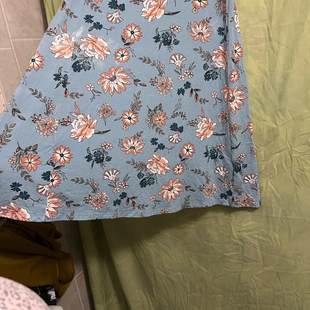 LOFT Floral Sleeveless Blue Dress - Picture 5 of 6